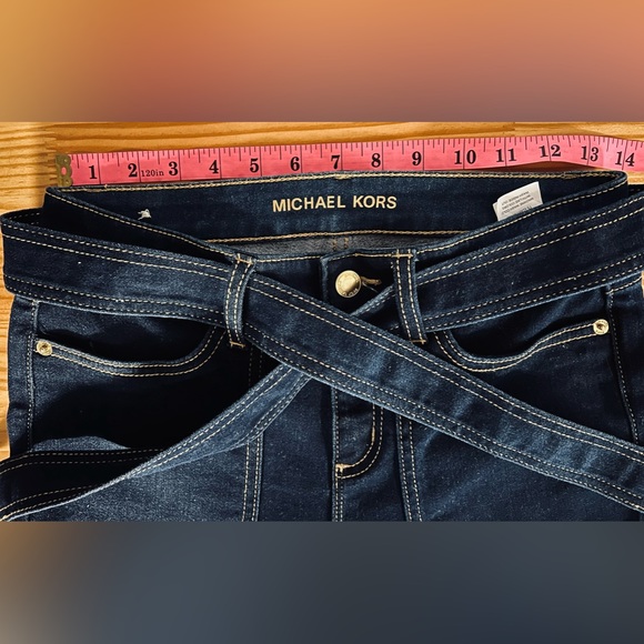 MK Michael Kors Dark Washed Selma Straight Leg zJesns with waist tie belt Size 2 - Picture 10 of 11